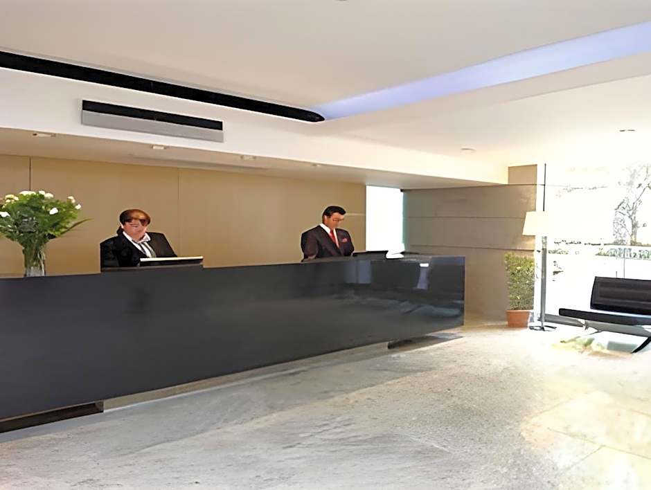 Ontur Izmir Otel