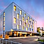 Holiday Inn - the niu, Fury Aschheim by IHG