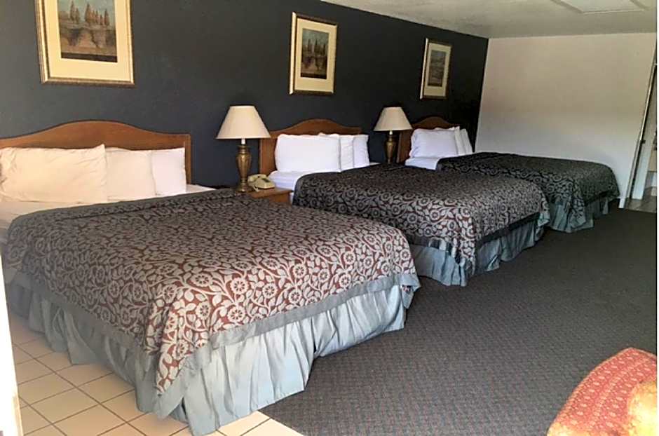 Hebbronville Executive Inn