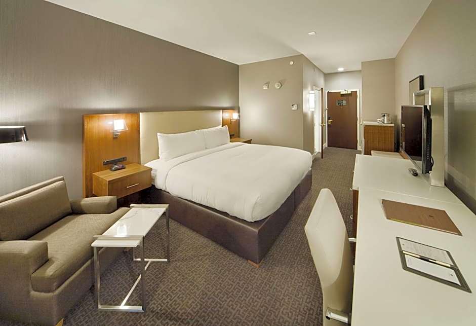 DoubleTree by Hilton Hotel Nanuet