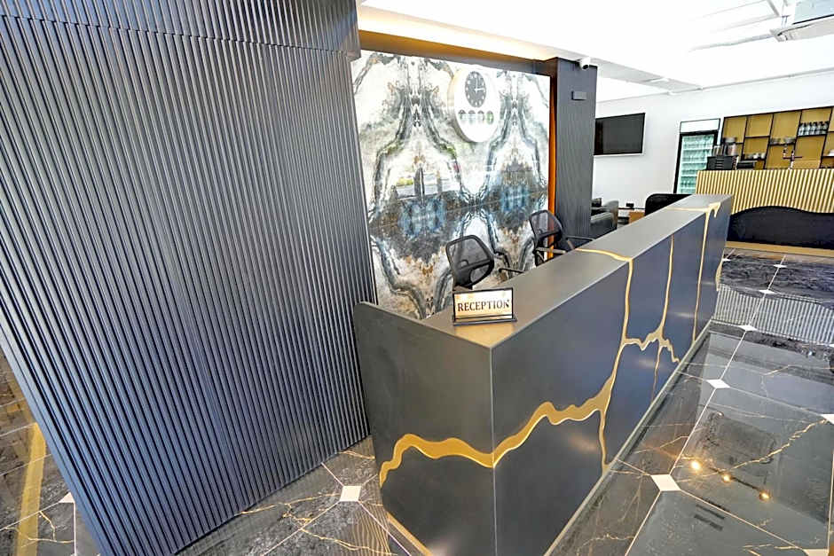 Shelton Airport Hotel