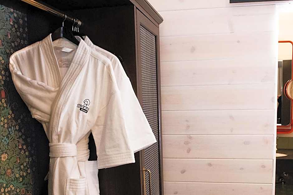 Cotton Court Hotel, by Valencia Hotel Collection
