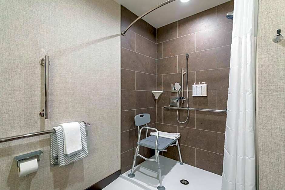 Cambria Hotel Pigeon Forge