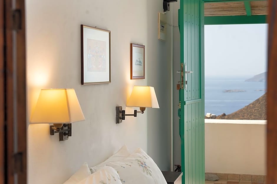 TA PLAGIA accommodation