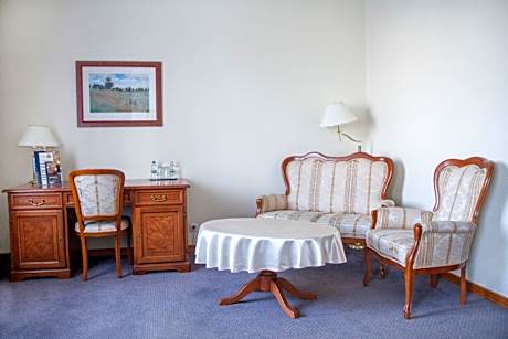 Comfort Triple Room