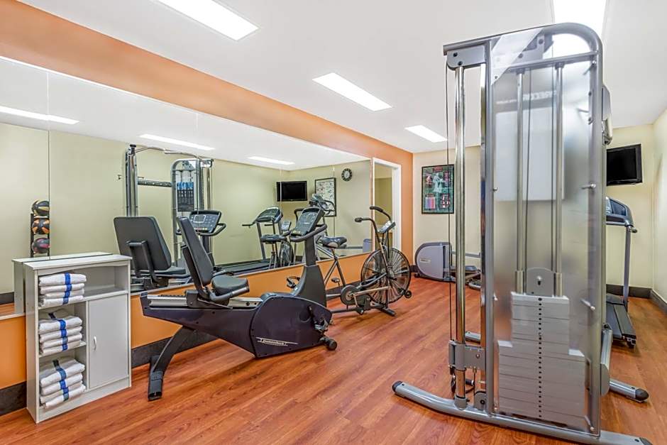 Days Inn by Wyndham Americus