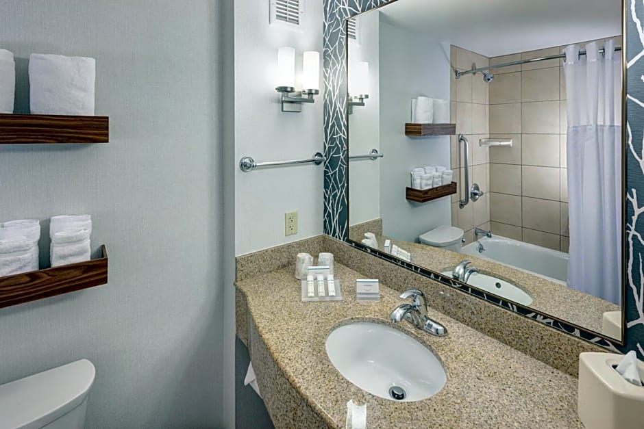 Hilton Garden Inn Lake Forest Mettawa