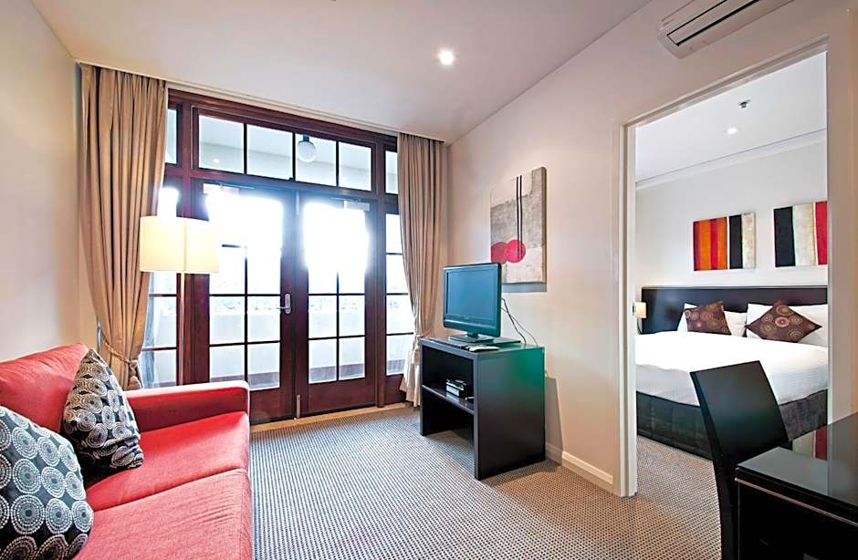 Quest Canberra Apartment