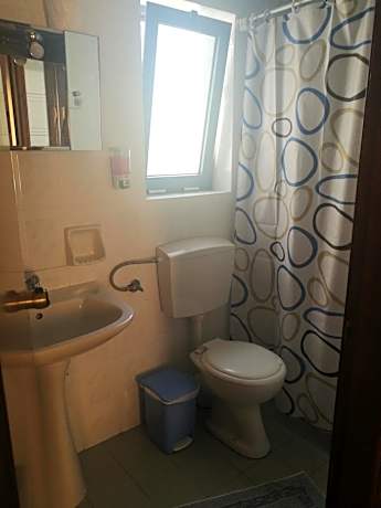 Adamas Rooms