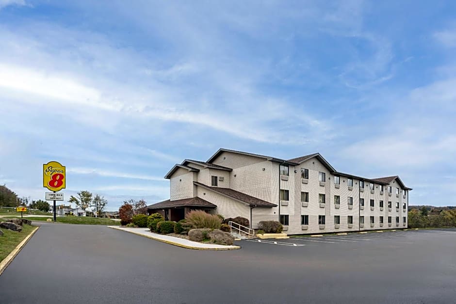 Super 8 by Wyndham New Stanton