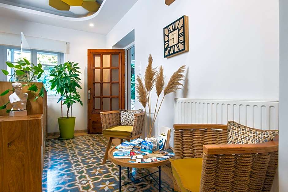 Semiramis Guesthouse