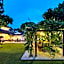 Villa Wantilan Putih
