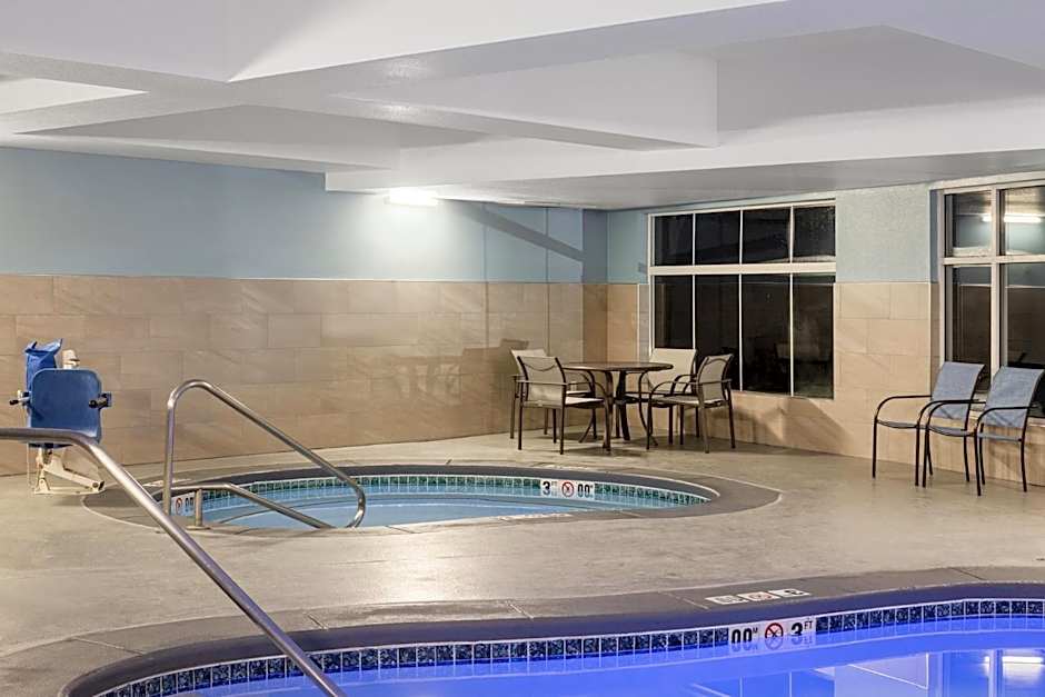 Holiday Inn Express Hotel & Suites Nampa By IHG