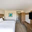Holiday Inn Express and Suites Gilbert - East Mesa By IHG