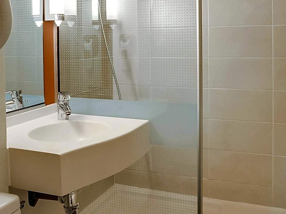 ibis Salon de Provence