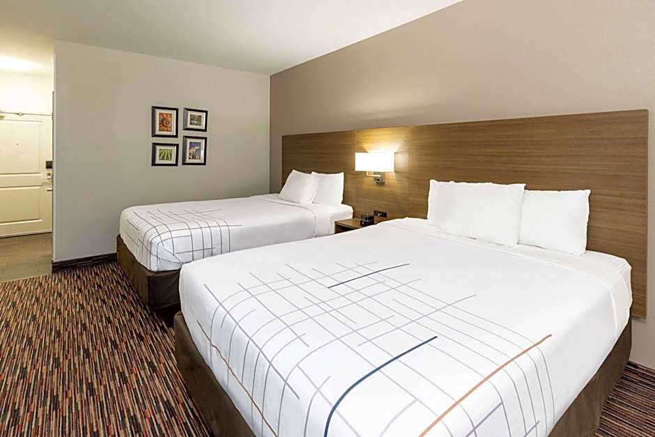 La Quinta Inn & Suites by Wyndham Wichita Falls - Msu Area