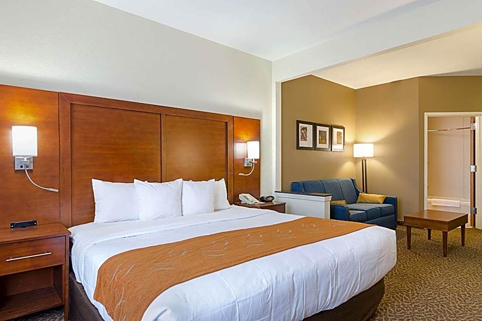 Quality Suites Springdale West I-49