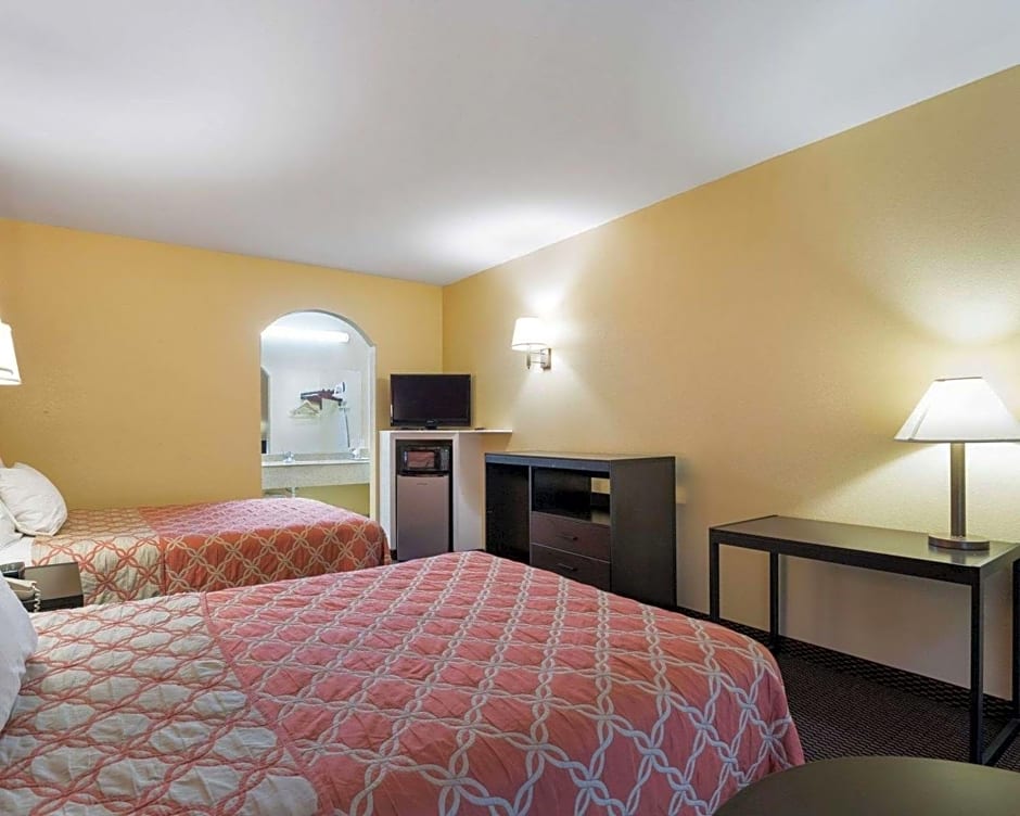 Rodeway Inn & Suites Humble