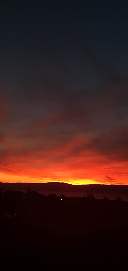 Au coucher du lac