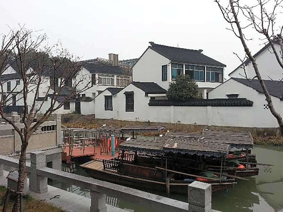 7 Days Inn  Suzhou Luzhi Ancient Town Scenic Spot