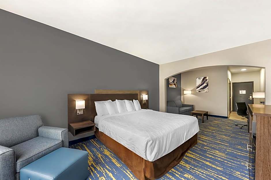 SureStay Plus Hotel by Best Western San Antonio SeaWorld