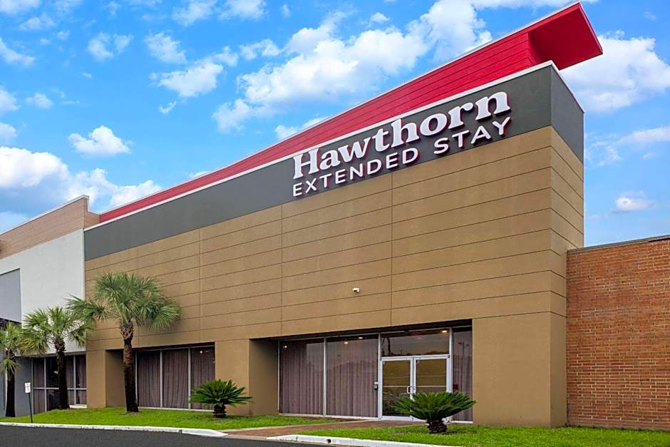Hawthorn Extended Stay by Wyndham Columbia / Ft. Jackson
