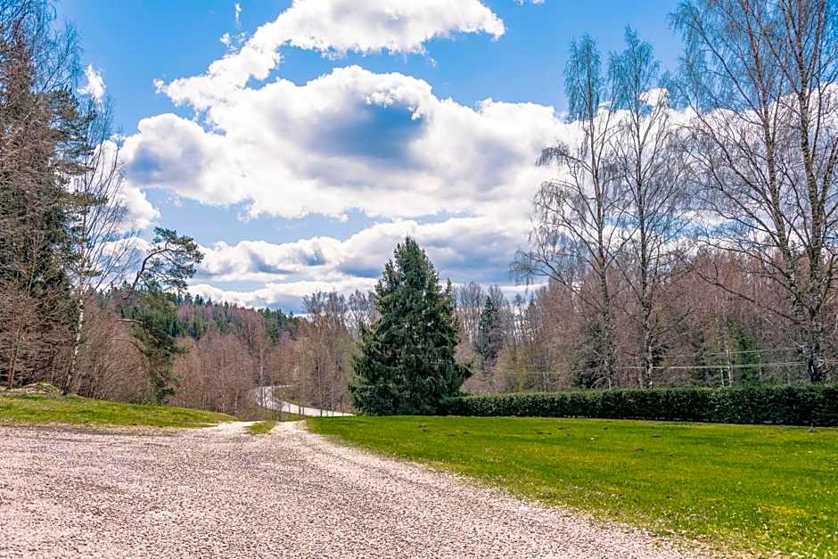 Külmamäe puhkemaja