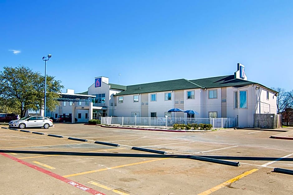 Motel 6-Terrell, TX