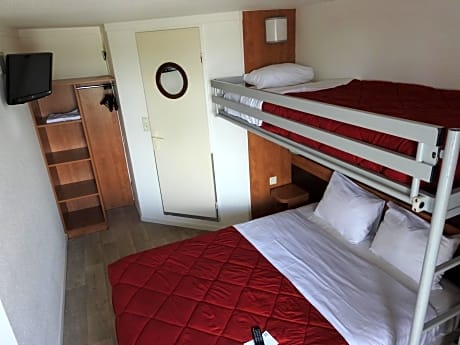 Triple Room with One Double Bed and One Single Bed
