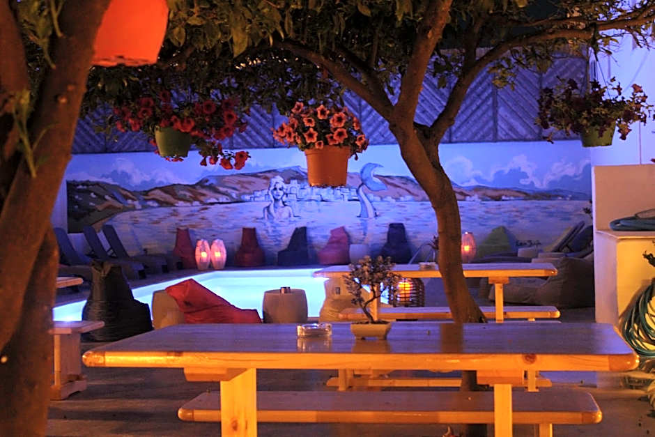 Frangiscos Inn
