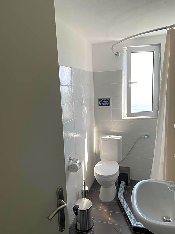 Samothraki Akrogiali Rooms