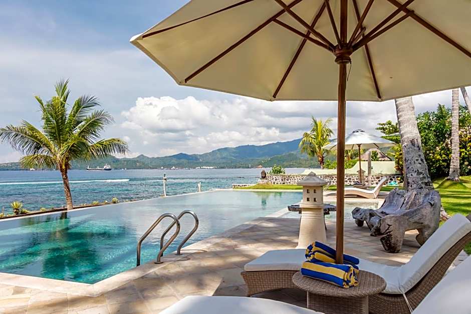 Oceanfront Citakara Sari Villas