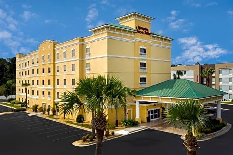 Hampton Inn & Suites Lake City