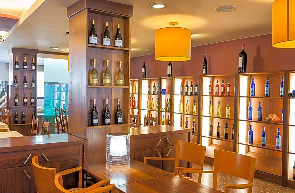 Hotel Restaurant Sant Pol