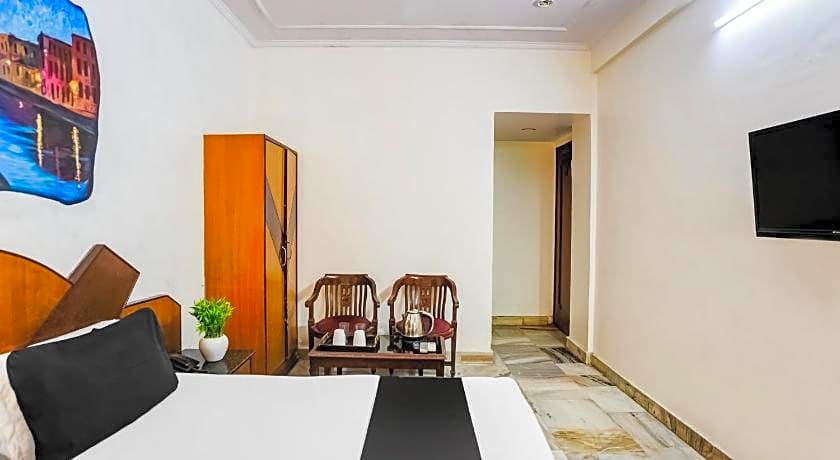 Hotel Chand Palace @ New Delhi Railway Station Delhi