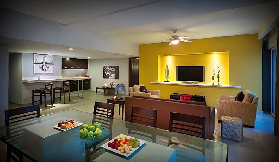 Hard Rock Hotel Vallarta - All Inclusive