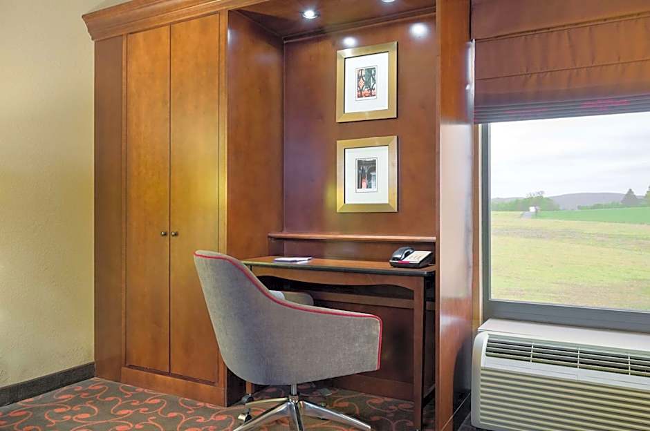 Larkspur Landing Carlisle