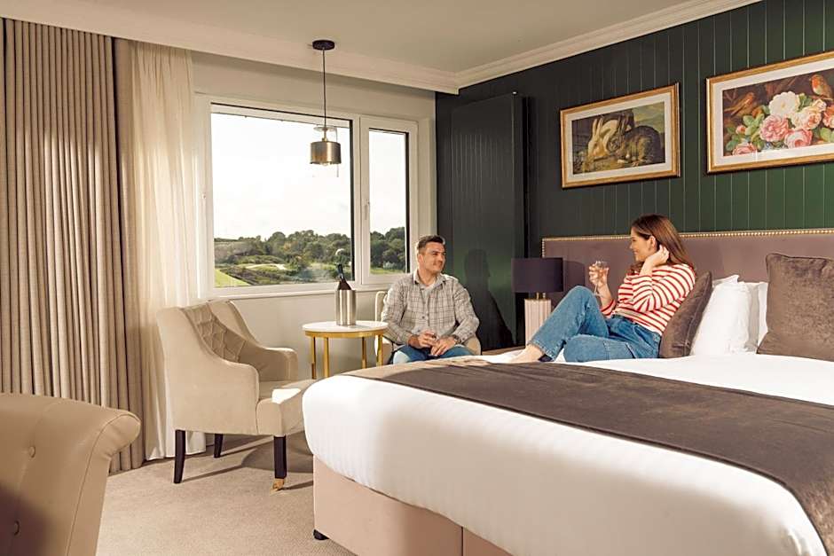 Ivanhoe Inn and Hotel