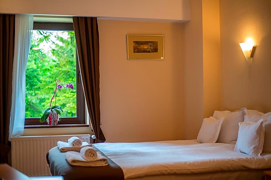Hotel Marami
