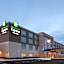 Holiday Inn Express & Suites Sterling Heights-Detroit Area By IHG