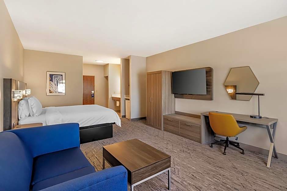 HOLIDAY INN EXPRESS FALLON By IHG