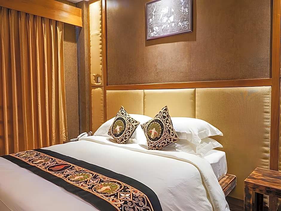 Bagan Landmark Hotel