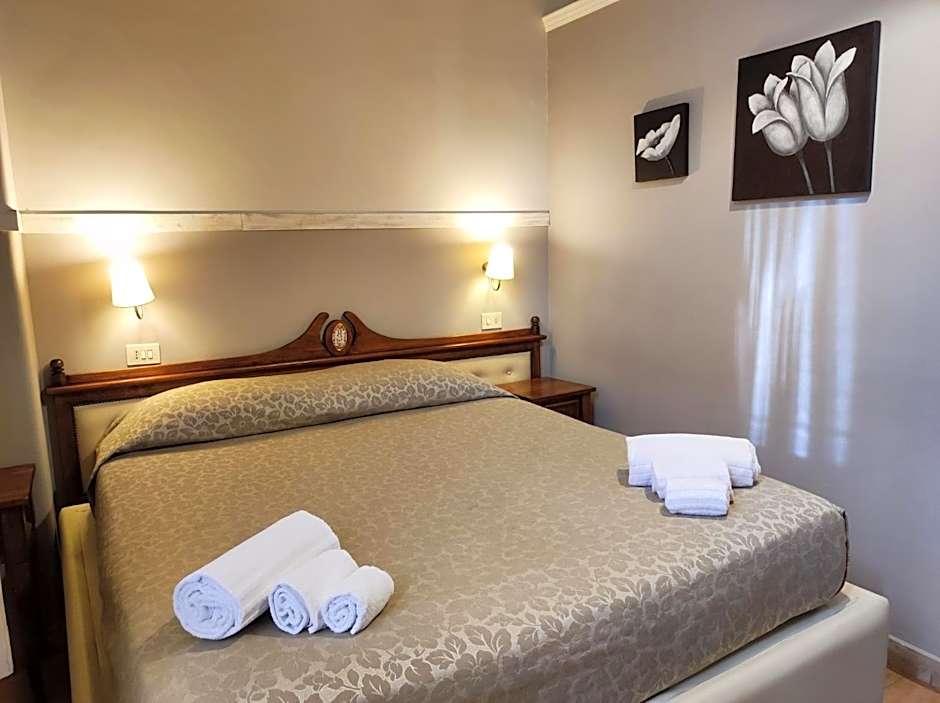 La Collegiata Guest House