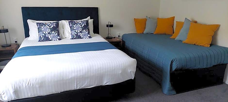 Awatuna Sunset Lodge