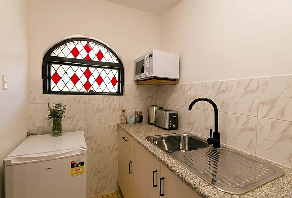 The Manor Basket Range