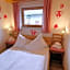 Alpking Hostel