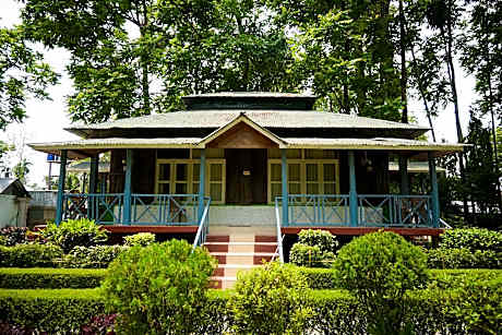 Aranya Jungle Resort