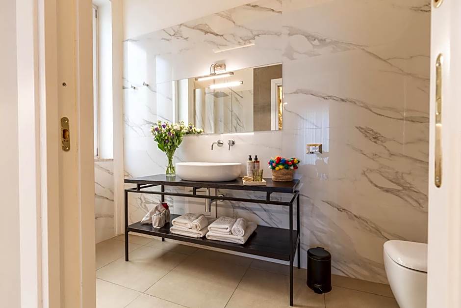 Family Affair Luxury Rooms&Suites