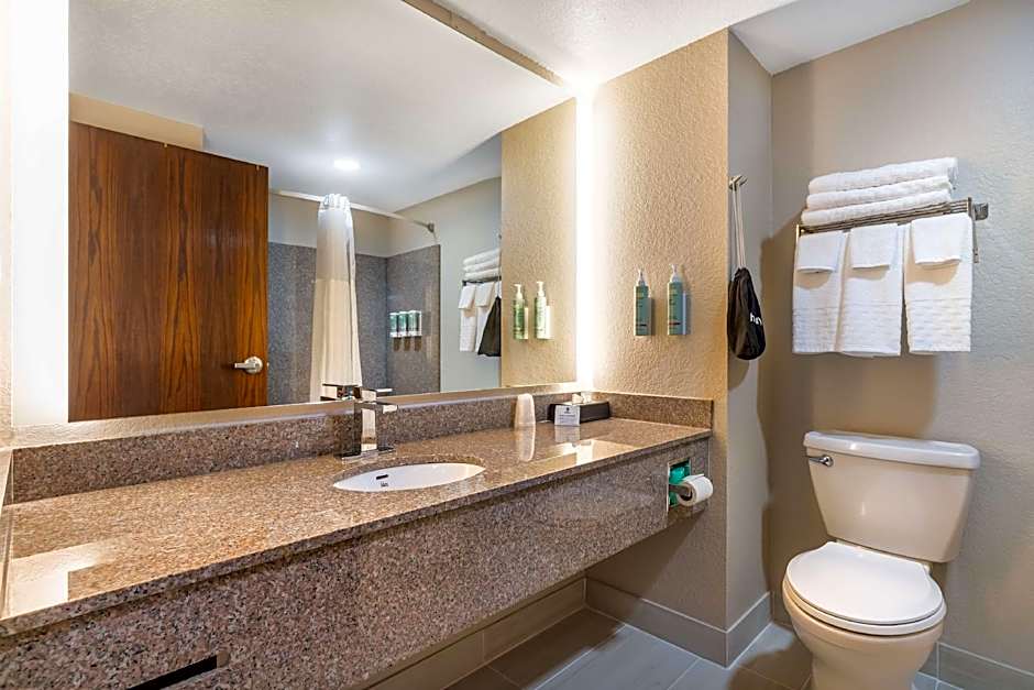 Best Western Prime Inn & Suites