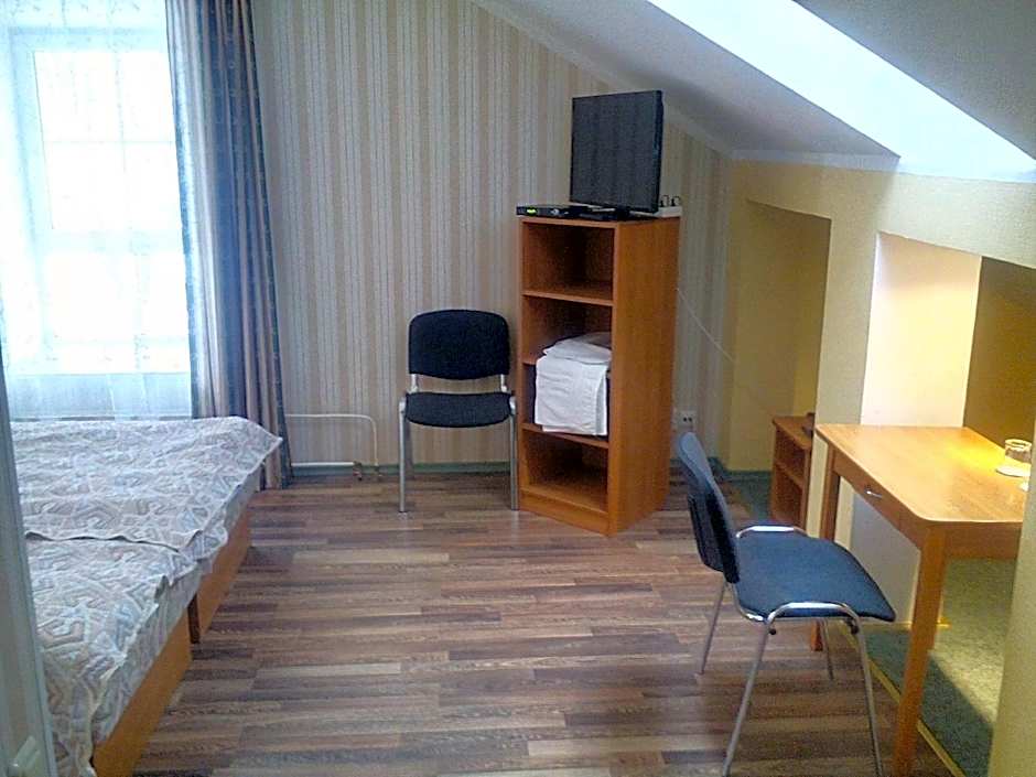 Photo 1 of 15 of 1 Double Bed or 2 Beds